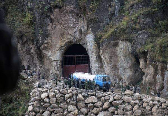 四川治理礦山采空區(qū)