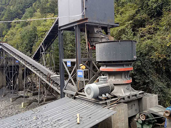 碎石生產(chǎn)線現(xiàn)場